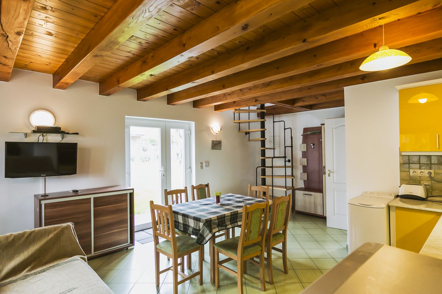 Kormorán apartmanház - Hátsó