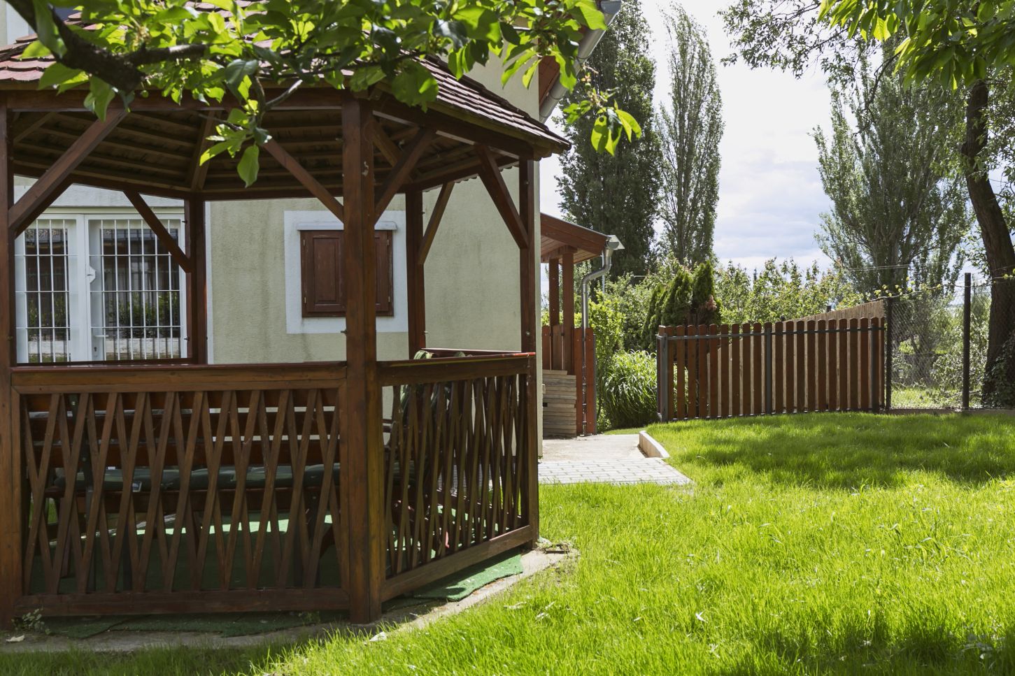 Kormorán apartmanház - Hátsó