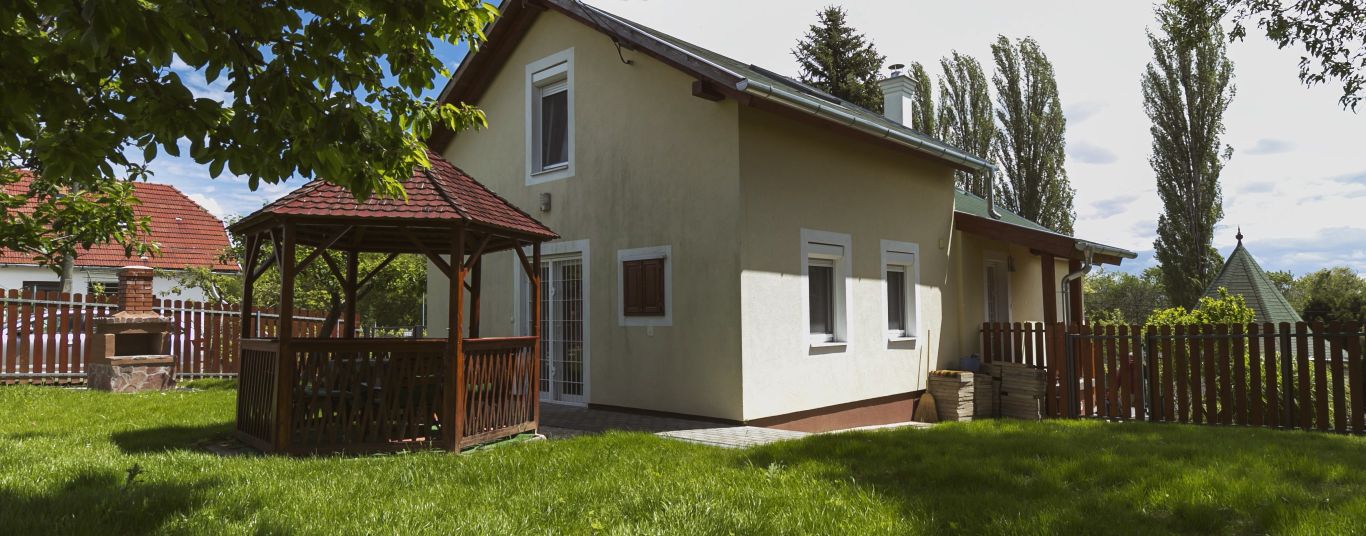 Kormorán apartmanház külső fotó