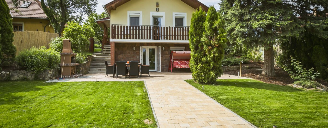 Kormorán apartmanház külső fotó