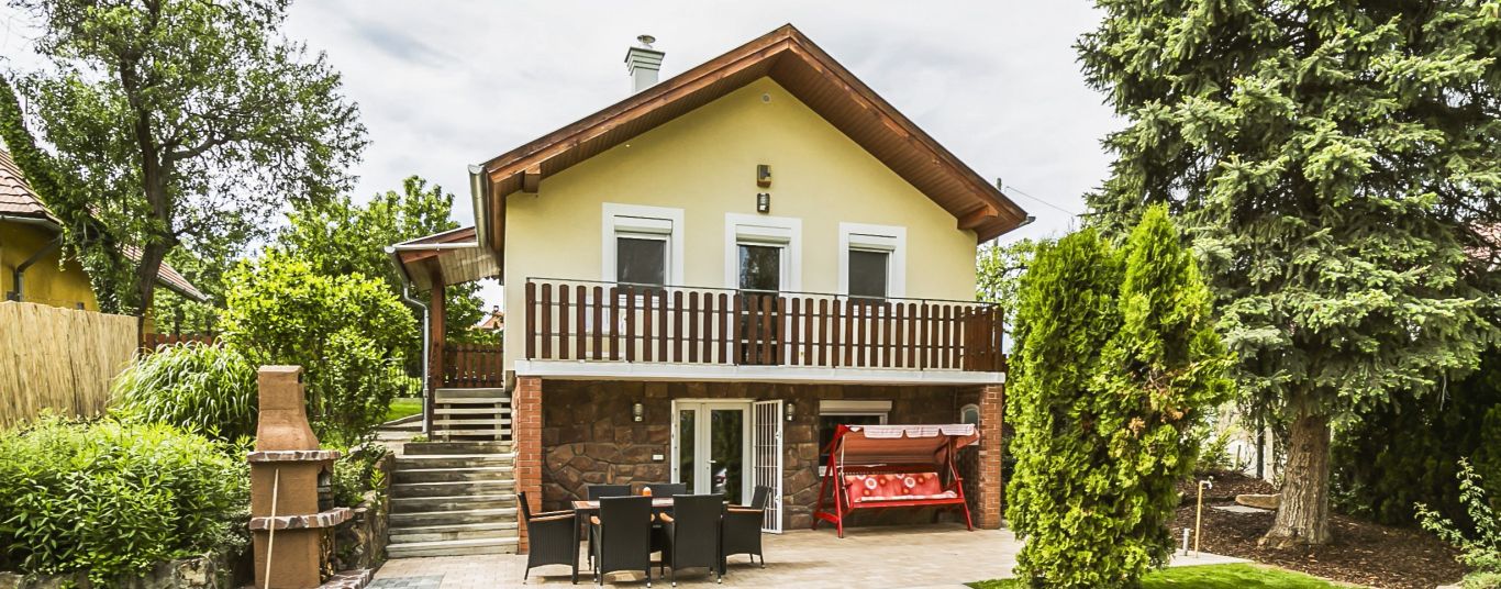 Kormorán apartmanház külső fotó
